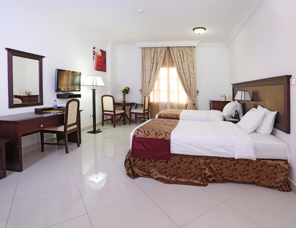 Al Maha Int Hotel Oman Mascate Extérieur photo